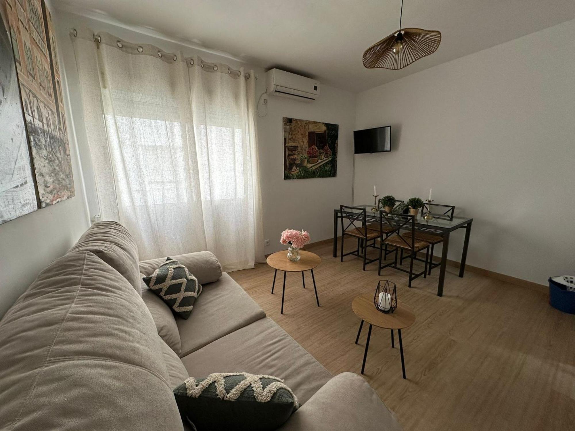 Apartment O'donnell By Linin Sevilla